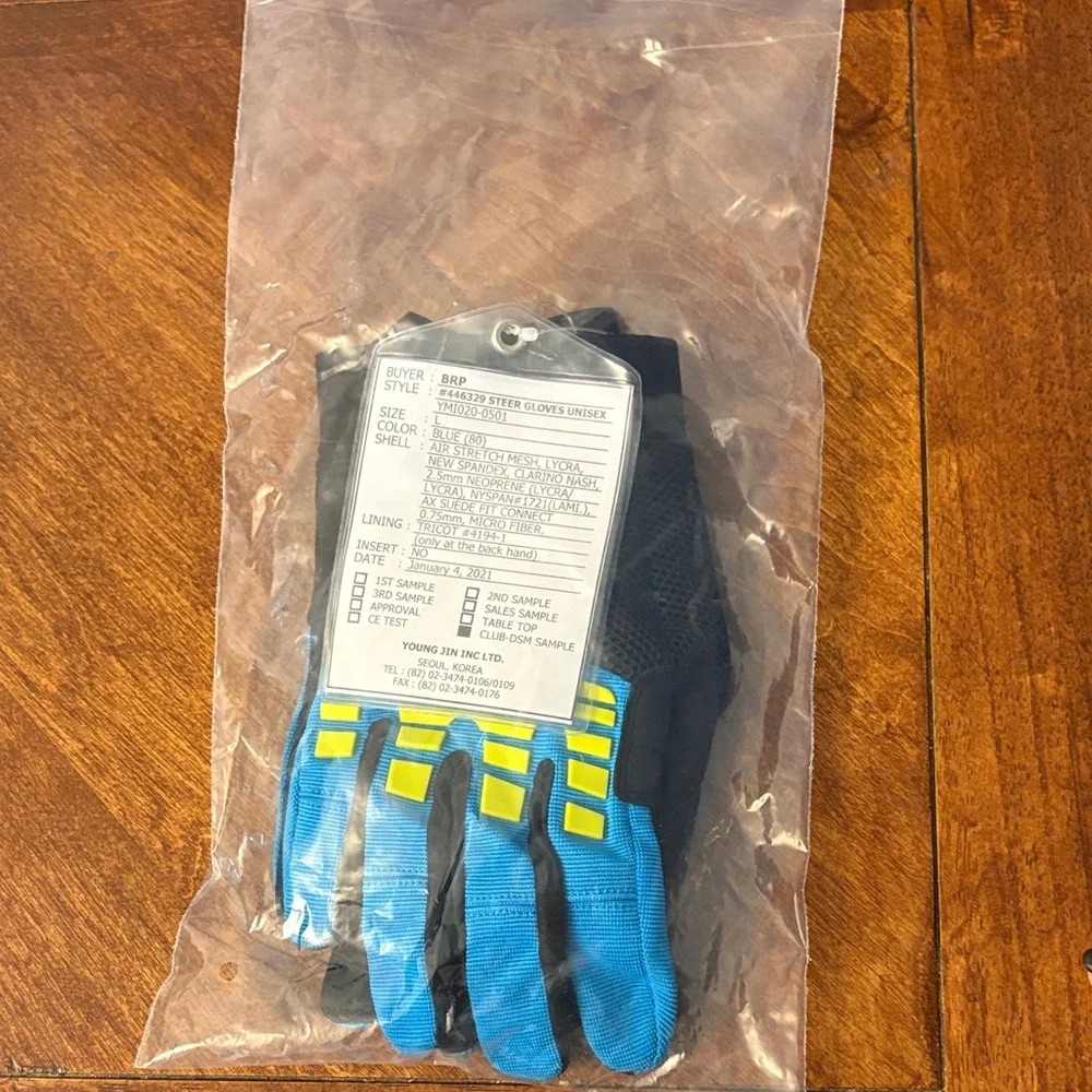 Blue and Black Work Gloves - Picture 4 of 4